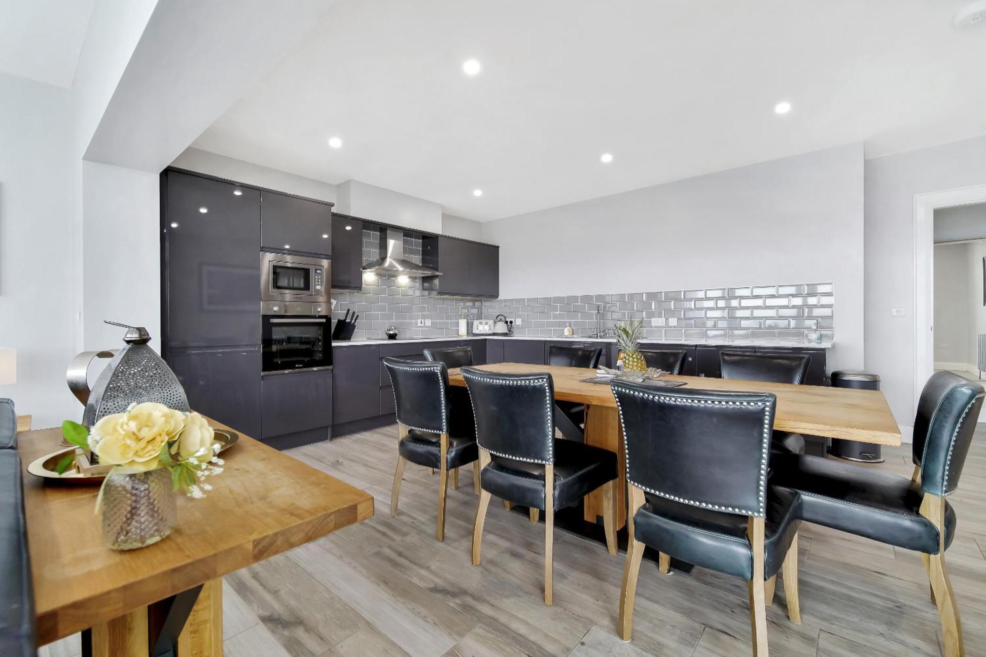 Bayview Luxury 4 Bedroom Penthouse ดาวนิงส์ ภายนอก รูปภาพ